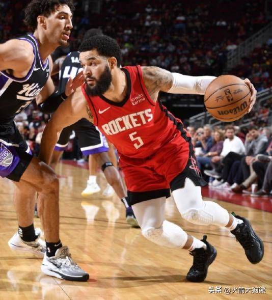 火箭队与人队进行交易，NBA历史性转会达成