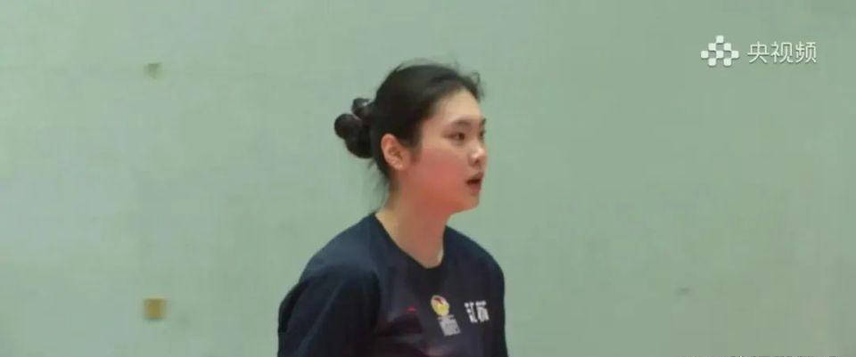 镇江队连胜，问鼎四连冠