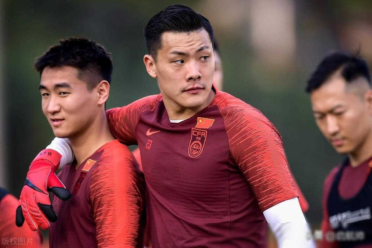 韩媒嘲讽:中国男足再演功夫足球高天意恶意犯规逃红