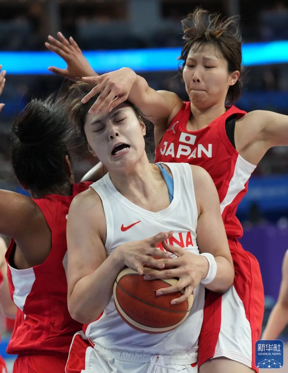 关于李月汝战旧主砍两双4记三分创WNBA生涯新高的信息