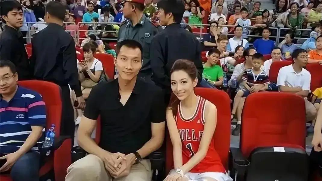 力挺阿联！杨毅：易建联的事谁给定性了？谁说有罪？网友审判什么