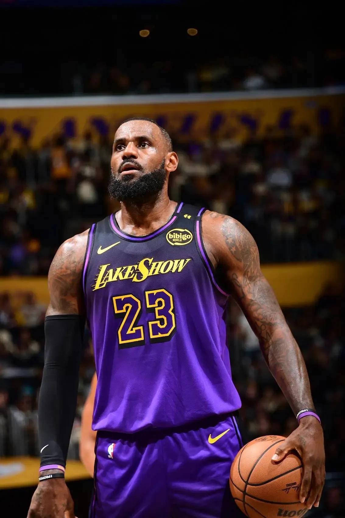 科比的名人堂引荐人是乔丹，那詹姆斯会是谁？NBA仅4人够格的简单介绍